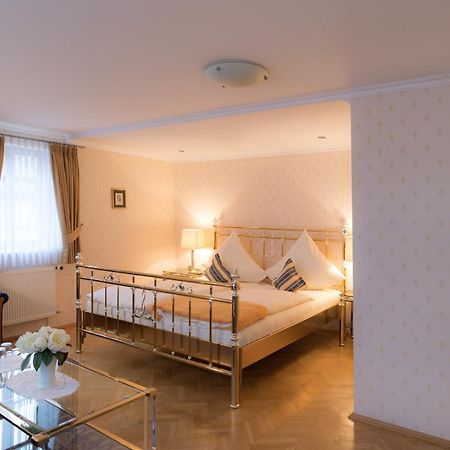 Hotel Gasthof Krone Lohr Extérieur photo