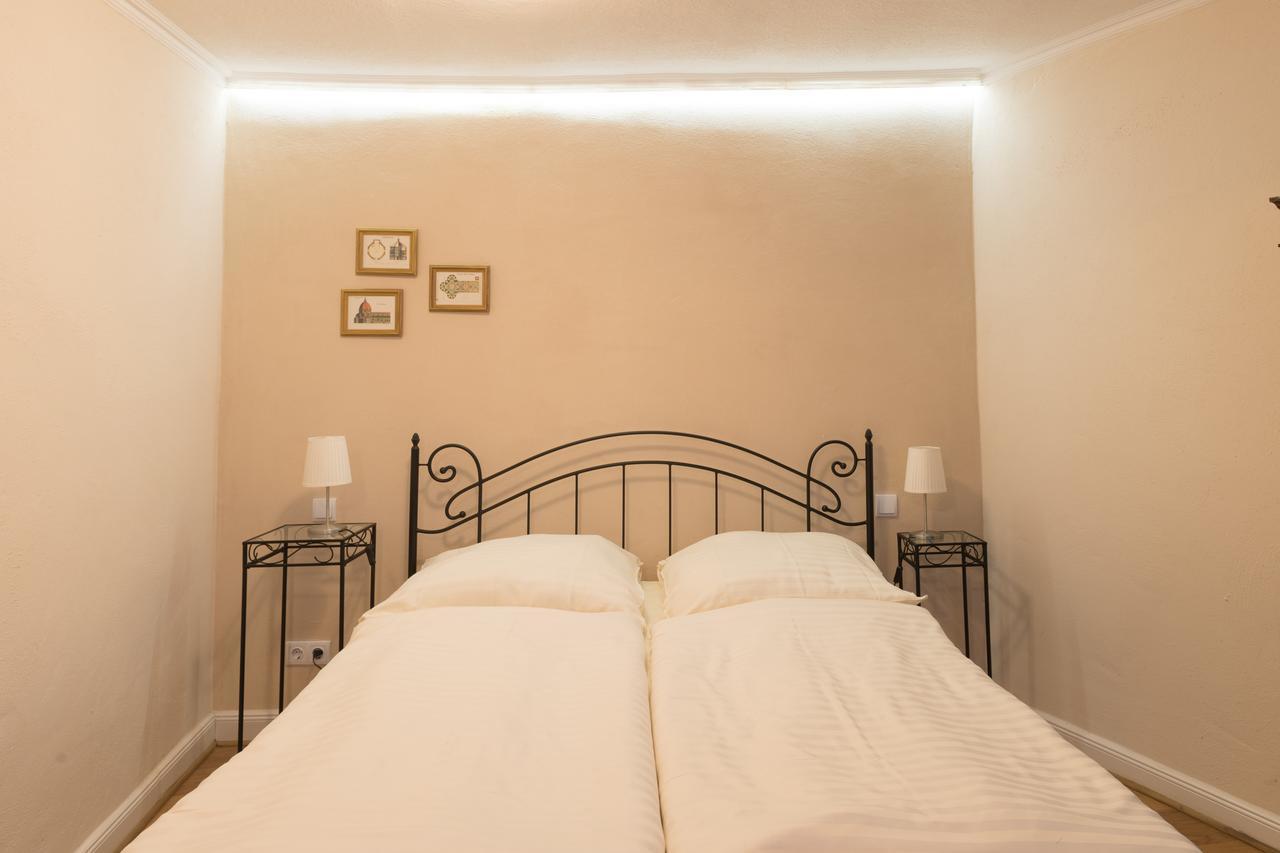 Hotel Gasthof Krone Lohr Extérieur photo