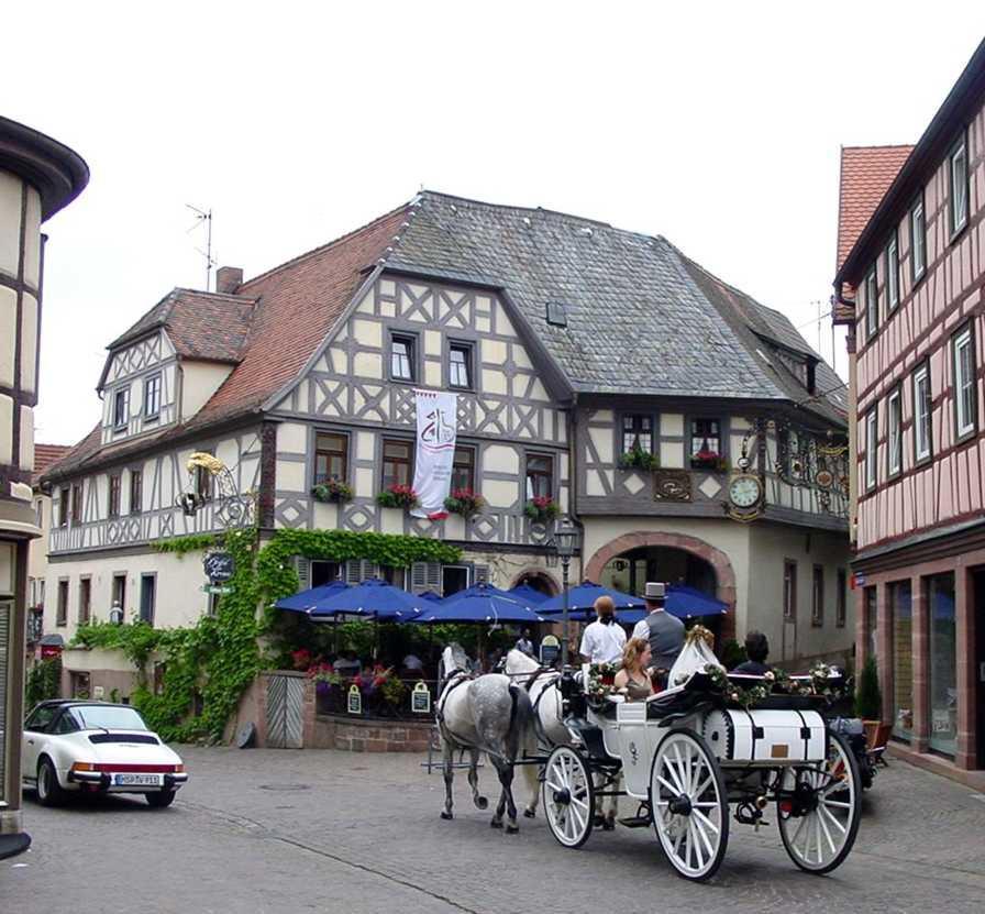 Hotel Gasthof Krone Lohr Extérieur photo